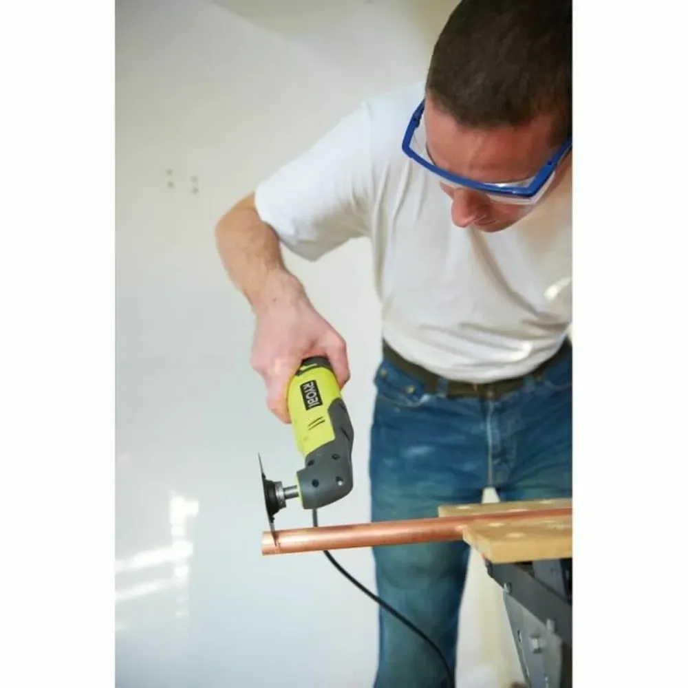Ryobi Green multiszerszám