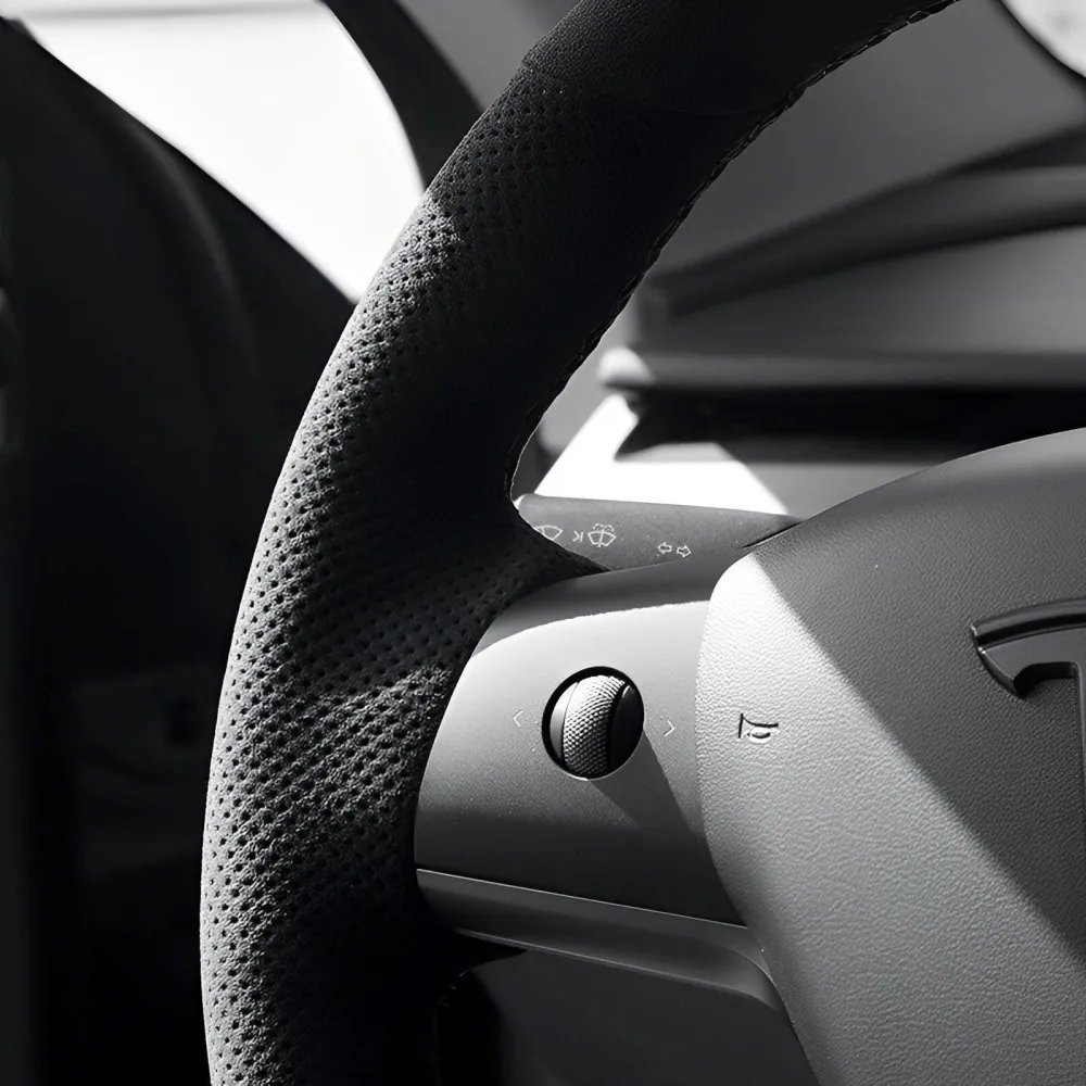 Model 3/Y Alcantara kézi varrással ellátott kormánykerék burkolat Tesla