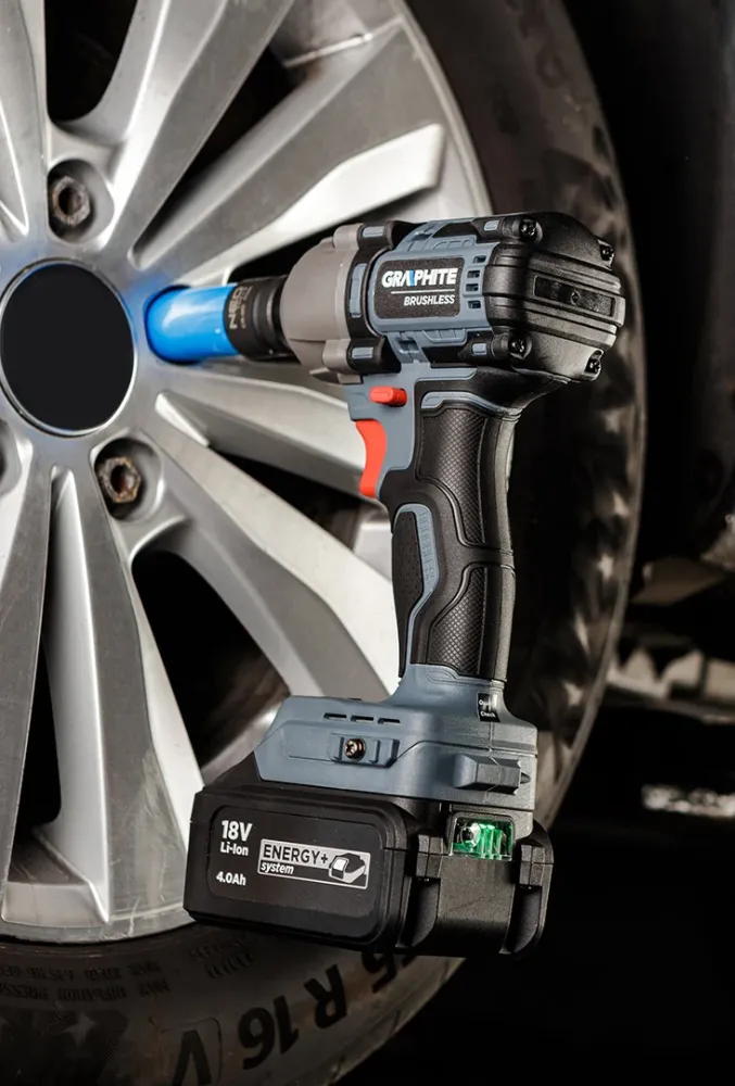 Akkus szénkefementes ütvecsavarozó 1/2" (négyszög) ENERGY+, 18V, 450Nm, akku nélkül