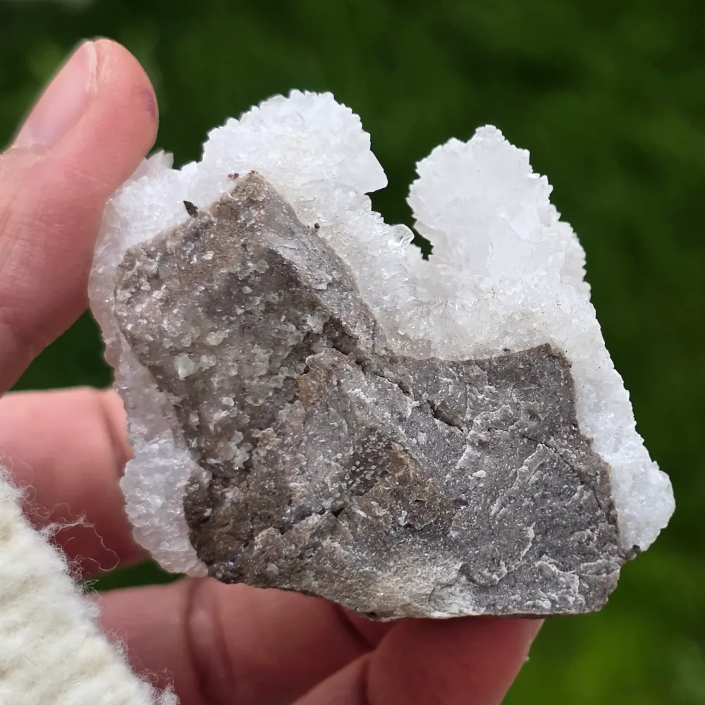 Mexikói barlangi kalcit (Cave Calcite) – természetes ásványi példány | Modell 12