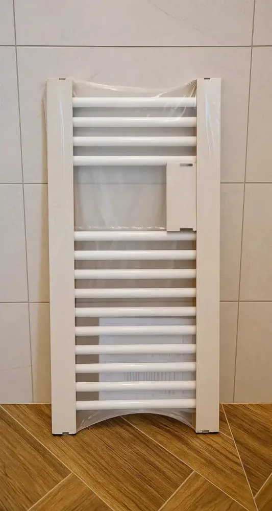 Törölközőszárító radiátor - Viva Platinum Therm - EGYENES - fehér - 400 x 800 mm