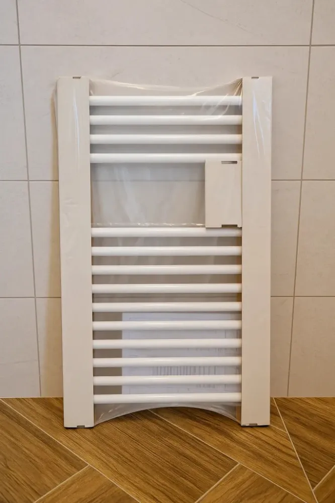 Törölközőszárító radiátor - Viva Platinum Therm - EGYENES - fehér - 500 x 800 mm