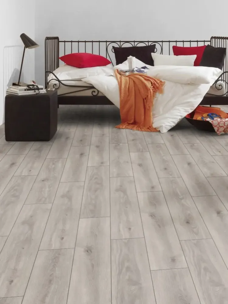 Aton Dove Cashmere 8mm-es laminált padló