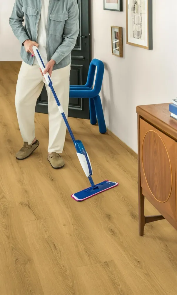 CLASSIC- Klasszikus világos tölgy laminált padló CLM5787