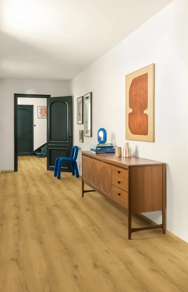 CLASSIC- Klasszikus világos tölgy laminált padló CLM5787