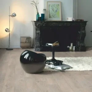 Classic világosszürke, antikolt tölgy vízálló laminált padló CLM1405