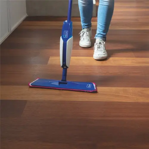 Eligna merbau 8mm-es vízálló laminált padló EL996