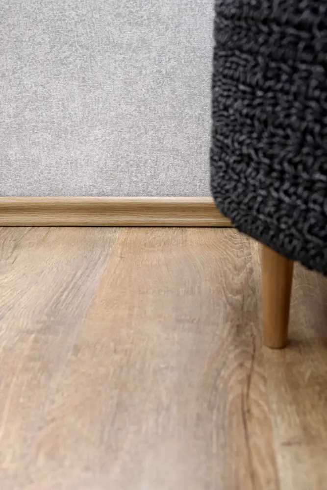 Konor rózsahegyi tölgy laminált padló