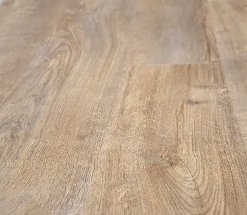 Konor rózsahegyi tölgy laminált padló