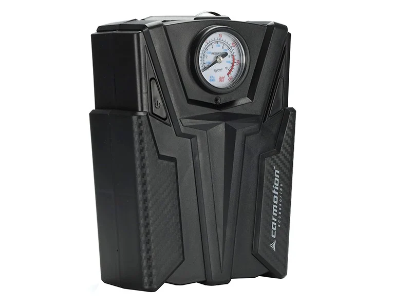 DC 12V-os légkompresszor, 150 PSI, analóg nyomásmérővel, 4 adapterrel