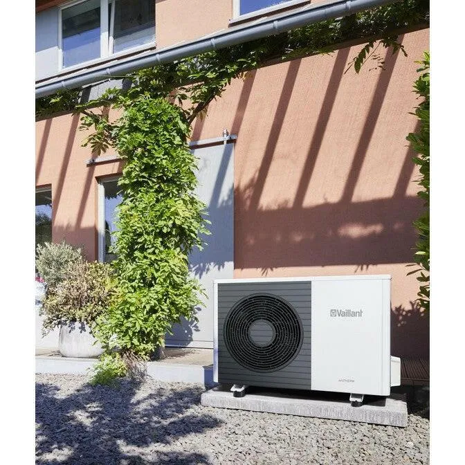 Vaillant aroTHERM plus VWL 75/6 230V levegő-víz hőszivattyú aktív hűtéssel, 1 fázis (0010023443)