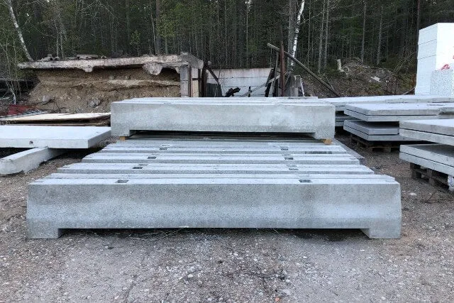 Kerítésgerenda – alapzat építési kerítéshez