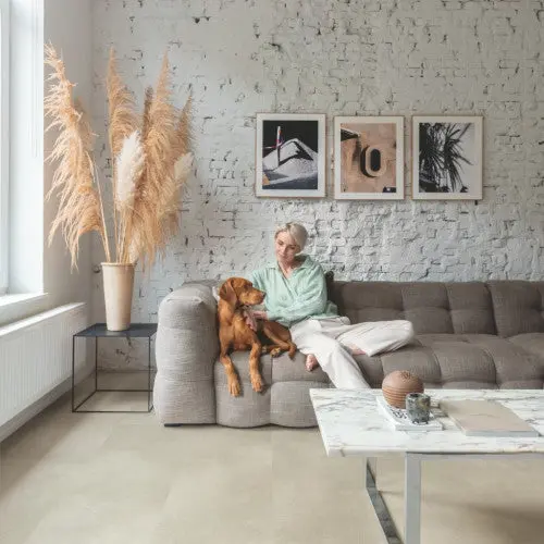 Illume mészkőbarna beton vinyl padló AVMTU40274