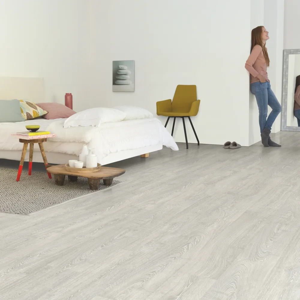 Klasszikus patinás szürke tölgy laminált parketta - Impressive