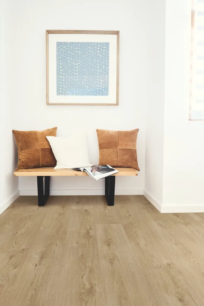 Natural Beige Oak laminált parketta (vízálló) - Style