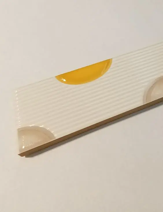 Színes pöttyös fali dekor/Lunette
