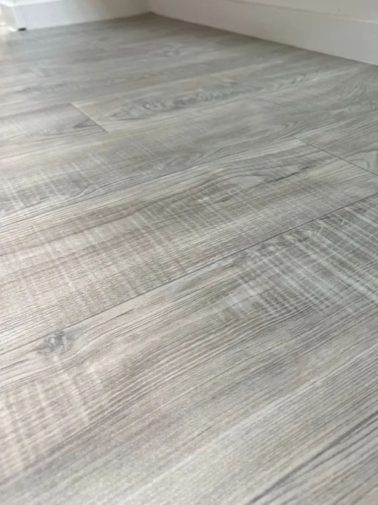 Tekercses vinyl padló 4311-272