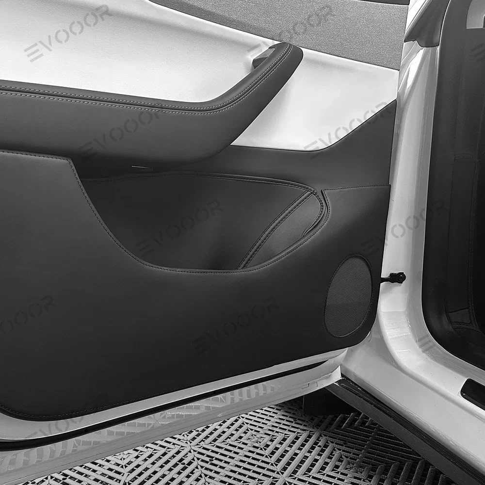 4 darabos ajtóra szerelhető tárolórekesz-készlet Tesla Model Y Juniper 2025+ modellhez