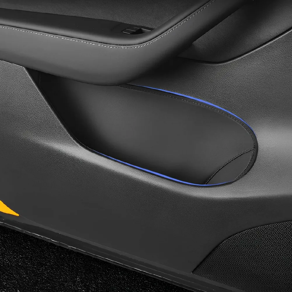 Tesla Model Y (2020-2024) ajtózsebvédő szőnyeg - Extra tárolóhely és védelem