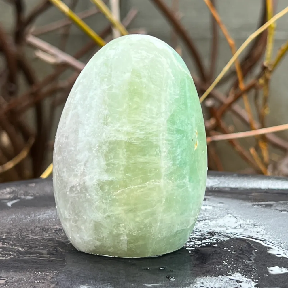 Zöld fluorit, szabad formájú szerkezet, 1. modell