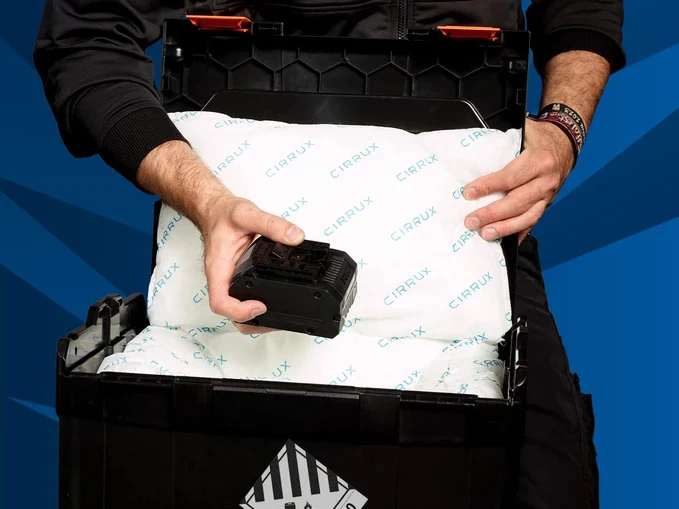 L-BOXX 238 akkumulátor tárolódoboz