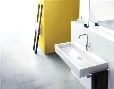 Hansgrohe Focus mosdó csaptelep 240 mm kifolyó, forgatható (31609000)